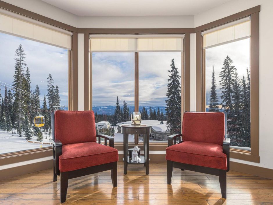 The Timbers 103 - Corner Condo With Amazing Views - 5* Ski In/Out